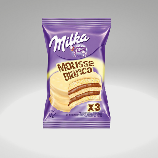 Milka Alfajor Triple white with chocolate Mousse